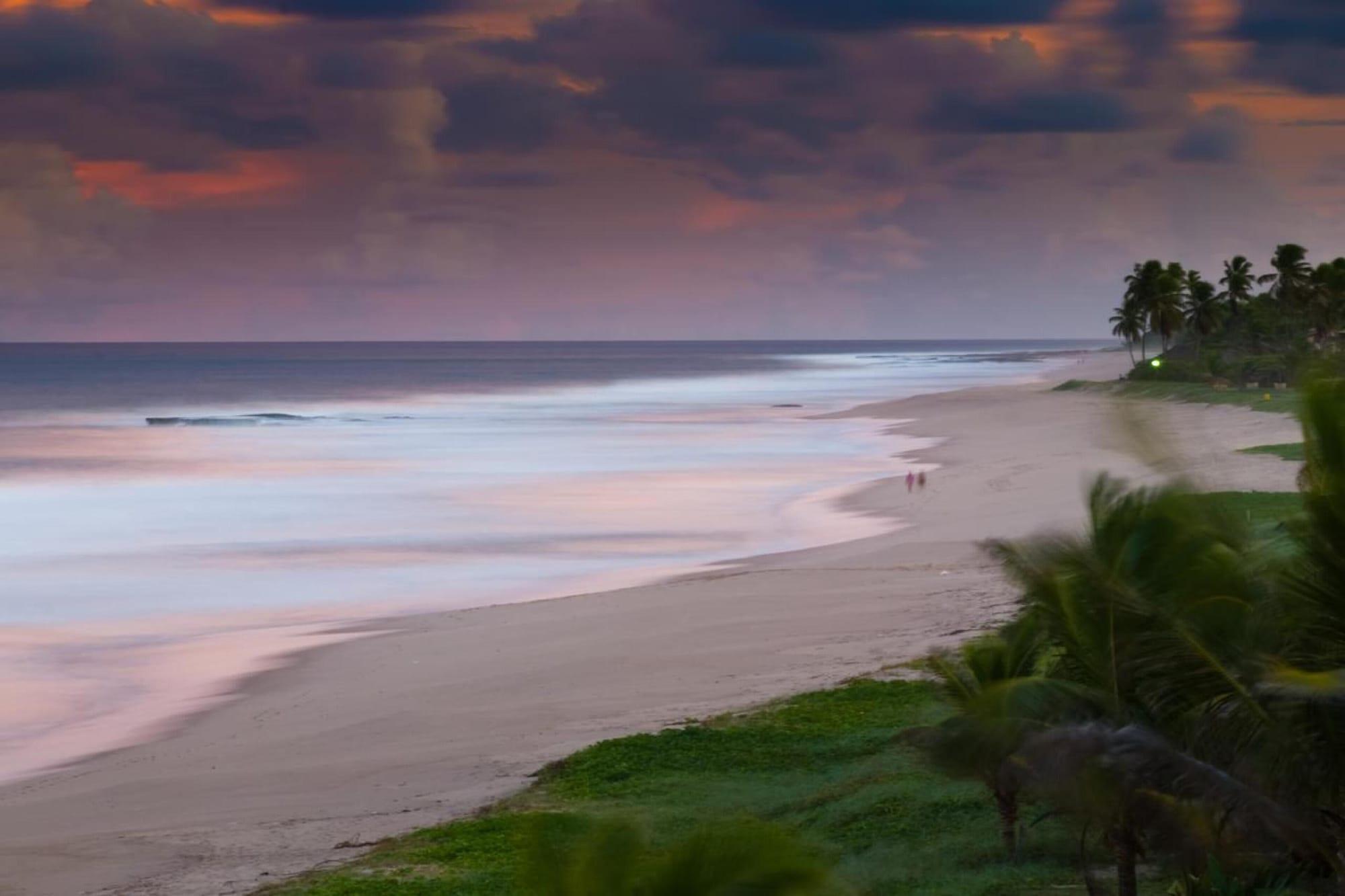 Oyo Hotel Arembepe Beach Hotel, Camacari Bagian luar foto