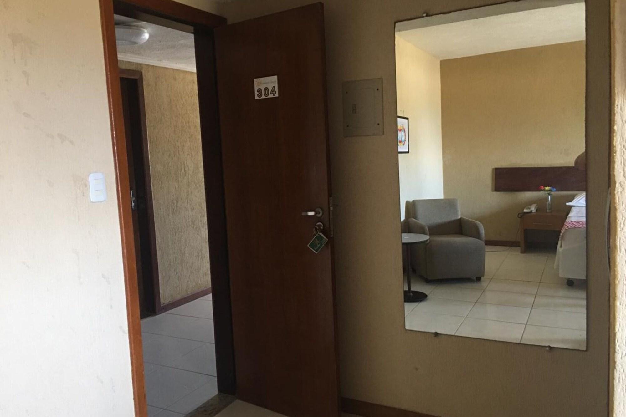 Oyo Hotel Arembepe Beach Hotel, Camacari Bagian luar foto