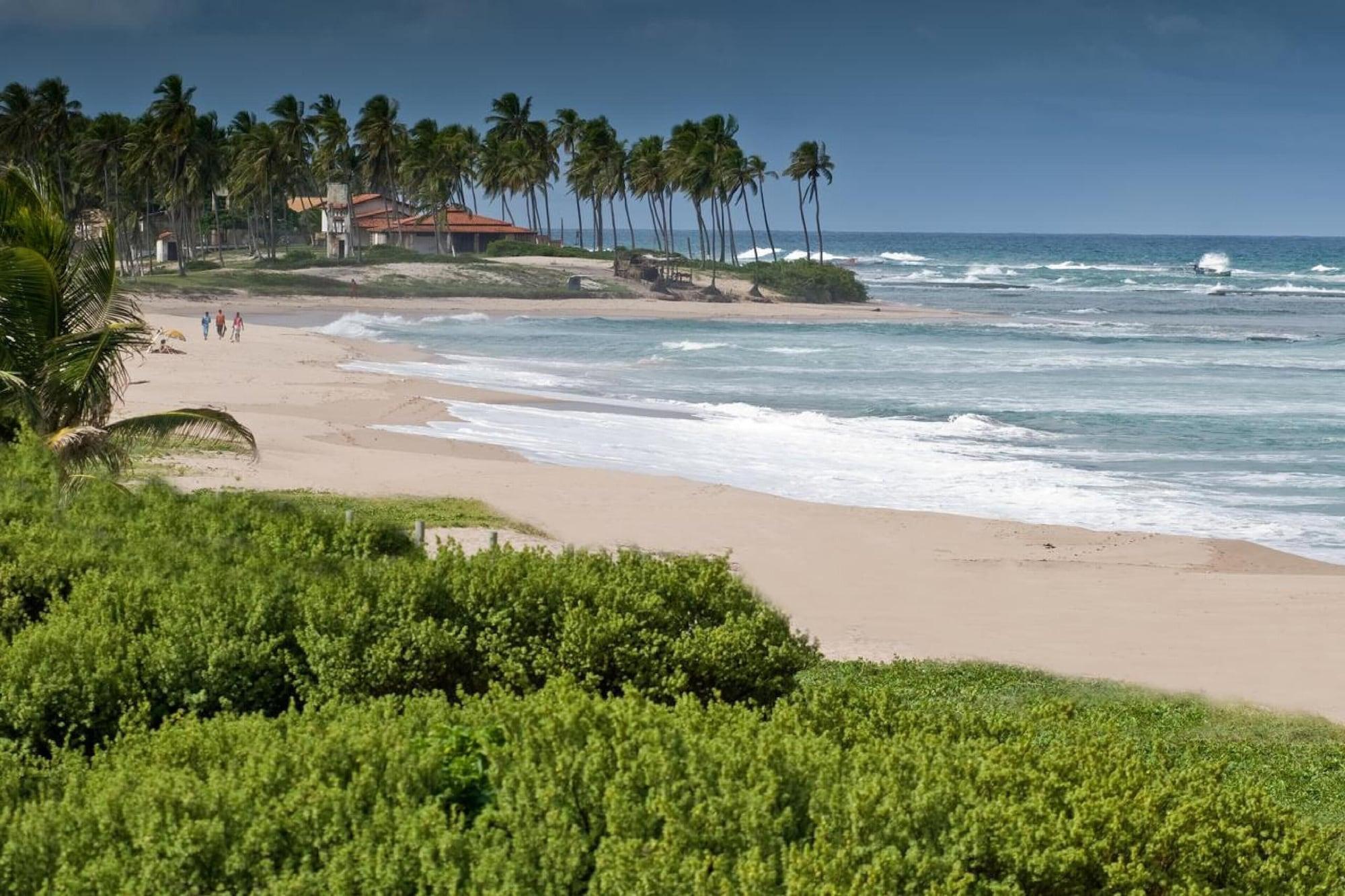 Oyo Hotel Arembepe Beach Hotel, Camacari Bagian luar foto