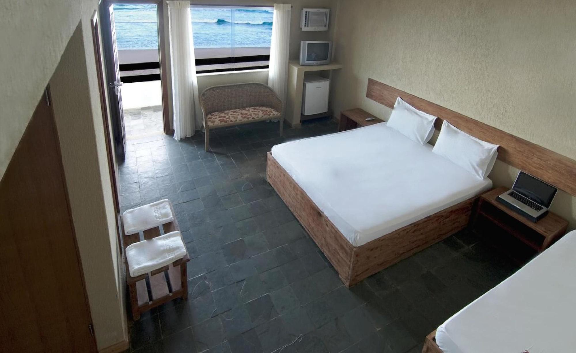 Oyo Hotel Arembepe Beach Hotel, Camacari Bagian luar foto
