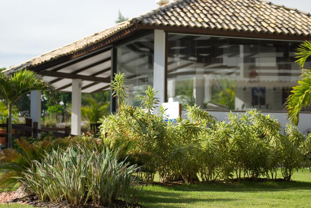Oyo Hotel Arembepe Beach Hotel, Camacari Bagian luar foto